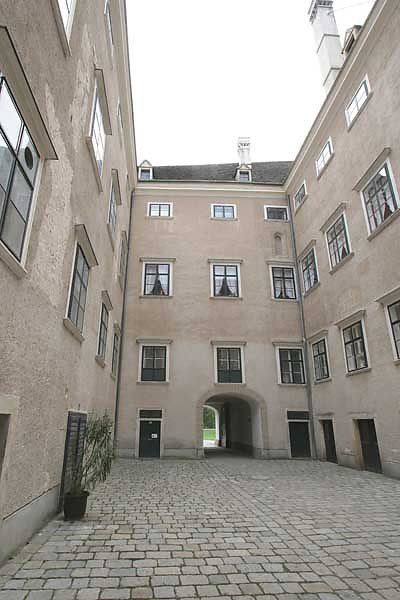 Altes-Schloss-21.jpg
