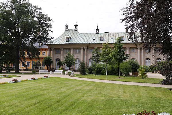 Schloss-Pillnitz-3.jpg