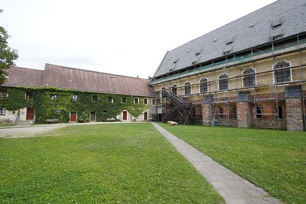 Klosterruine-Altzella-9.jpg