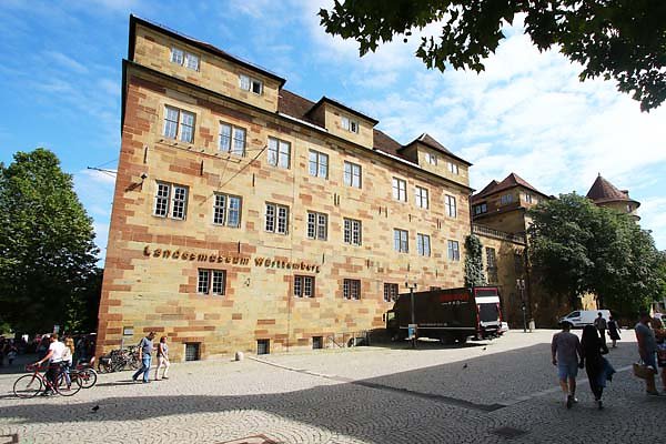 Altes-Schloss-Stuttgart-3.jpg