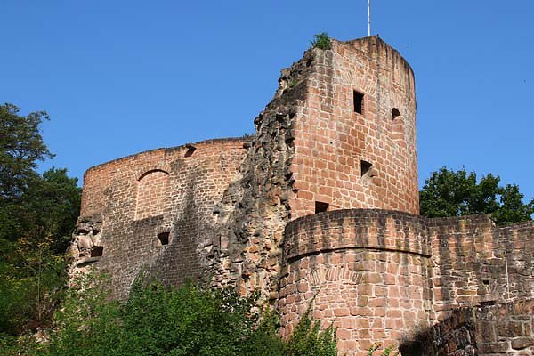 Schloss-und-Festungsruine-Hardenburg-41.jpg