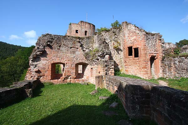 Schloss-und-Festungsruine-Hardenburg-257.jpg