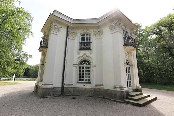Schloss-Nymphenburg-Pagodenburg-54.jpg