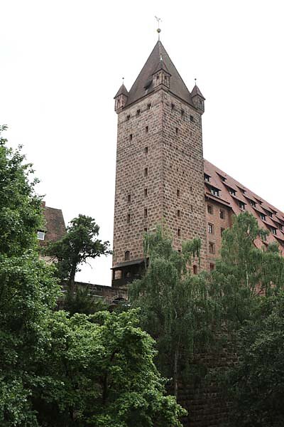 Nuernberger-Burg-240.jpg