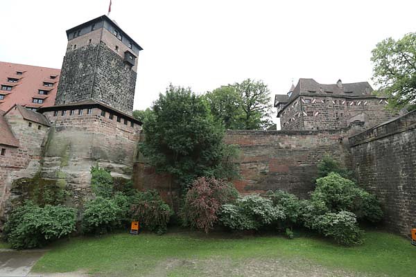 Nuernberger-Burg-250.jpg