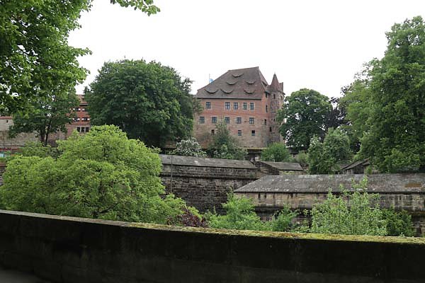 Nuernberger-Burg-256.jpg