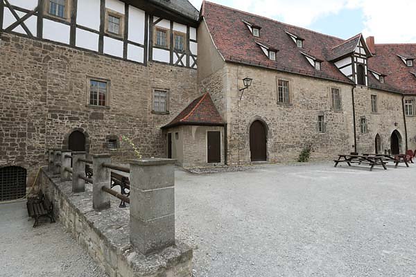 Schloss-Neuenburg-94.jpg