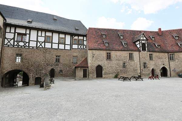 Schloss-Neuenburg-101.jpg