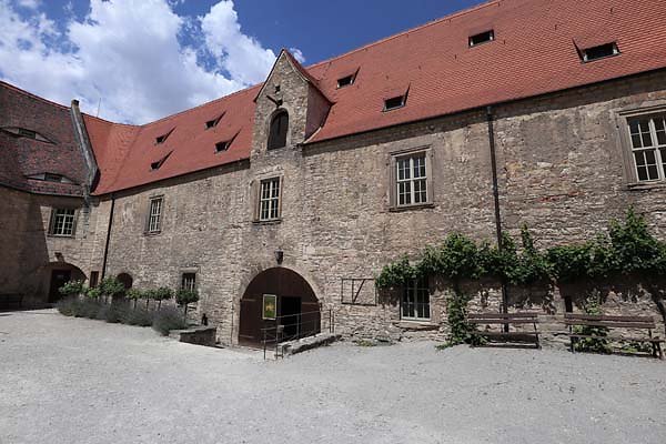 Schloss-Neuenburg-103.jpg