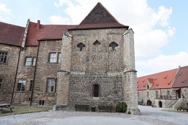 Schloss-Neuenburg-132.jpg