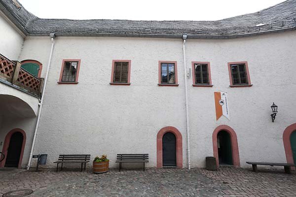 Burg-Scharfenstein-23.jpg