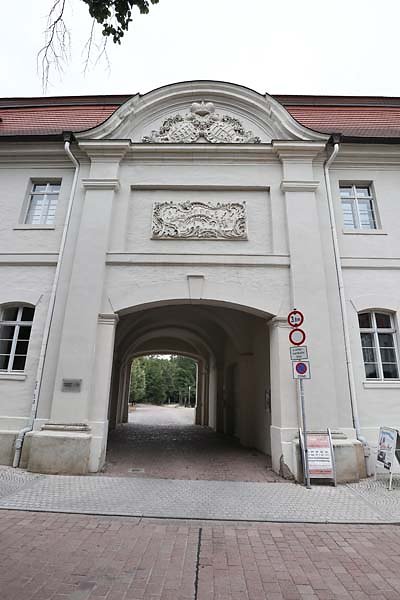 Schloss-Koethen-5.jpg