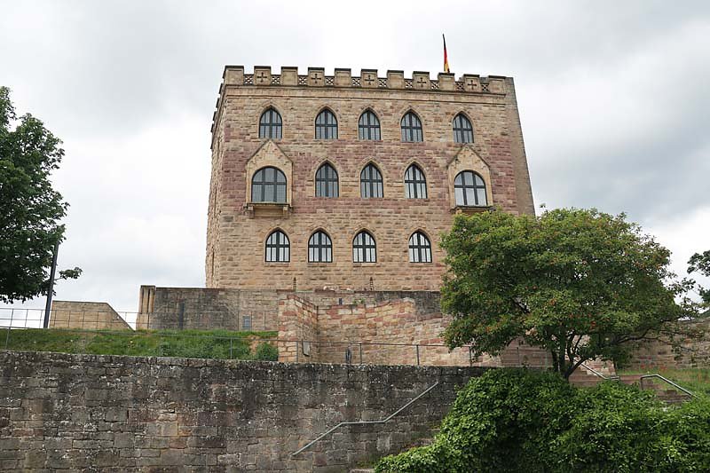 Hambacher-Schloss-7.jpg