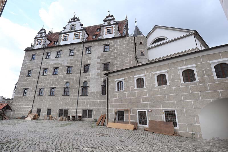 Schloss-Neuburg-28.jpg