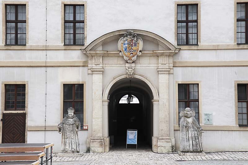 Schloss-Neuburg-86.jpg