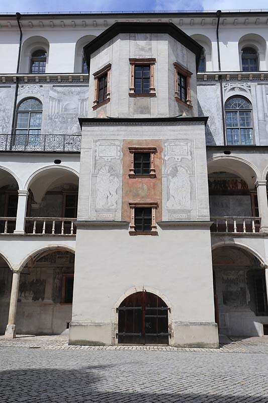 Schloss-Neuburg-111.jpg