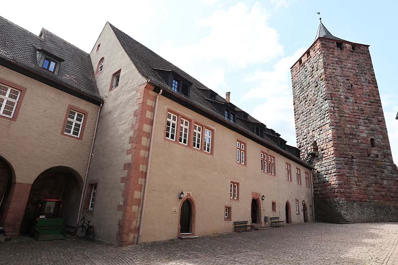 Burg-Rothenfels-8.jpg