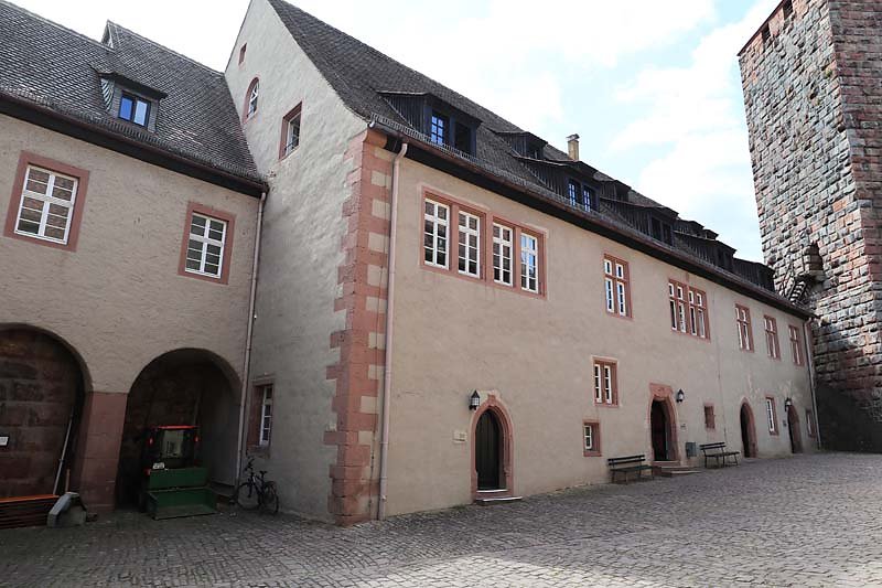 Burg-Rothenfels-9.jpg
