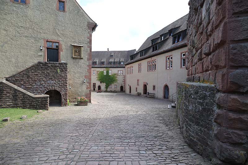 Burg-Rothenfels-18.jpg