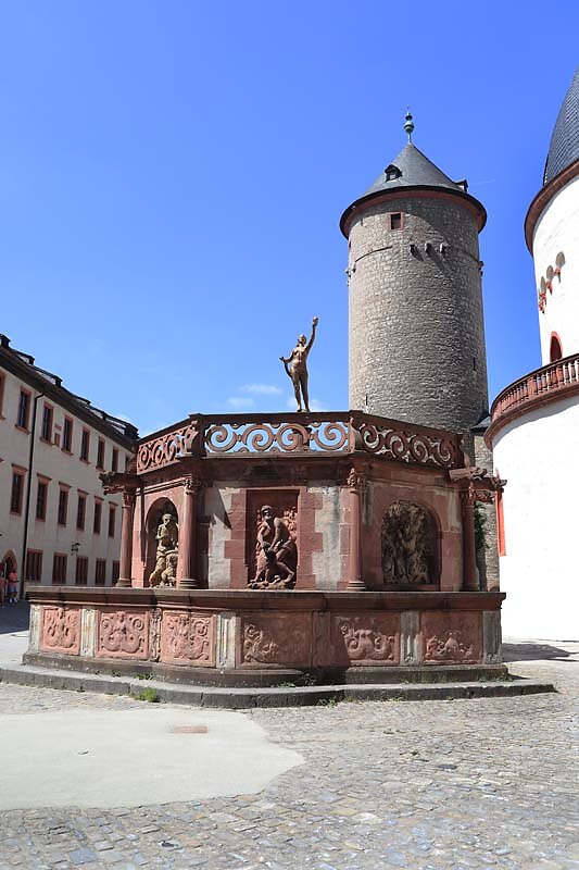 Festung-Marienberg-206.jpg