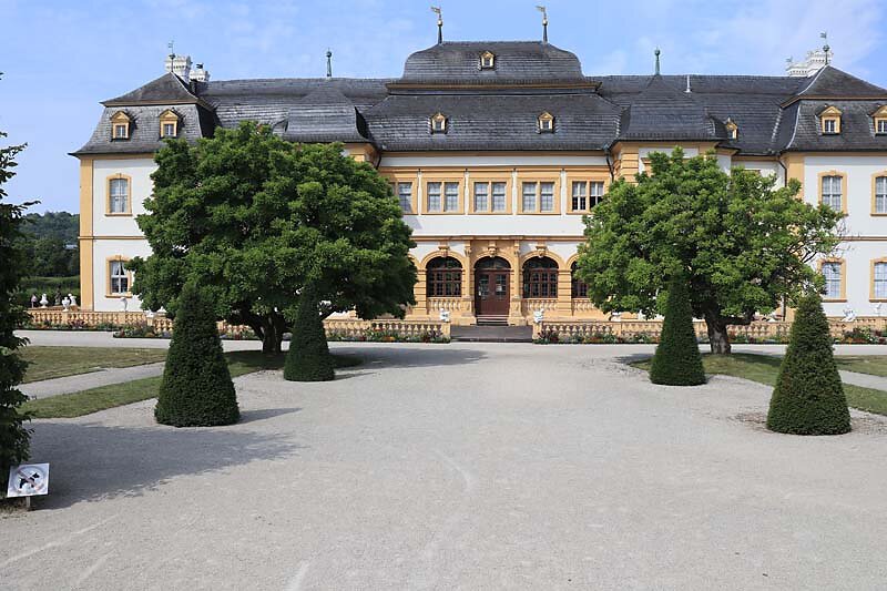 Schloss-Veitshoechheim-2.jpg