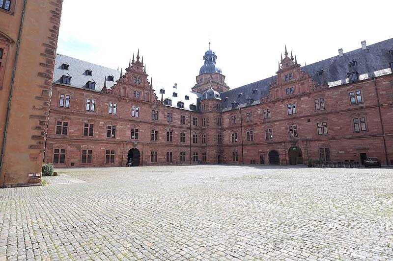 Schloss-Johannisburg-92.jpg