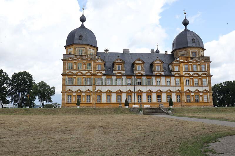 Schloss-Seehof-65.jpg