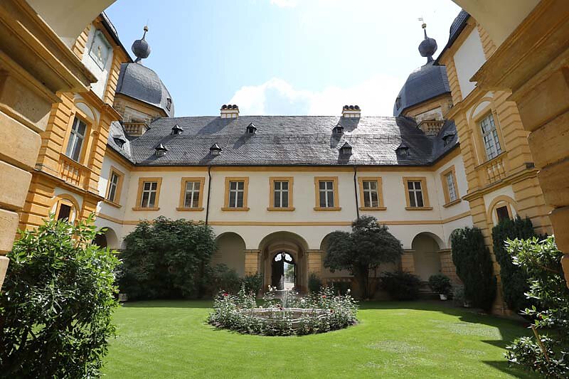 Schloss-Seehof-103.jpg