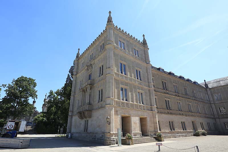 Schloss-Ehrenburg-3.jpg